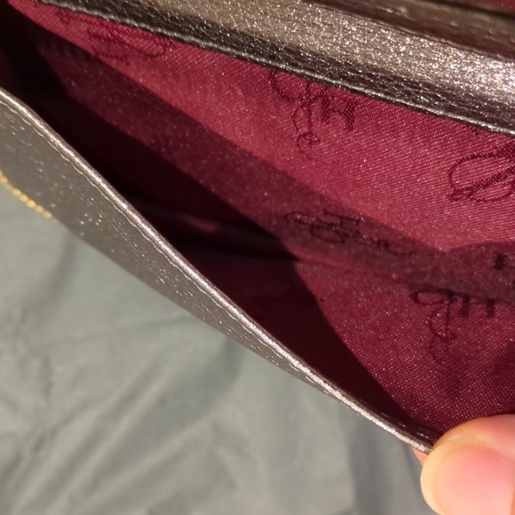 Cole Hann Women's Metallic Leather Wallet / Wristlet - Picture 4 of 5